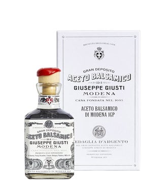 Giuseppe Giusti aceto balsamico di Modena I.G.P.  1 medaille, 6 jaar gerijpt