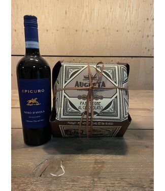 Augusta Cadeau: Chocolade panettone met een fles Nero d'avola