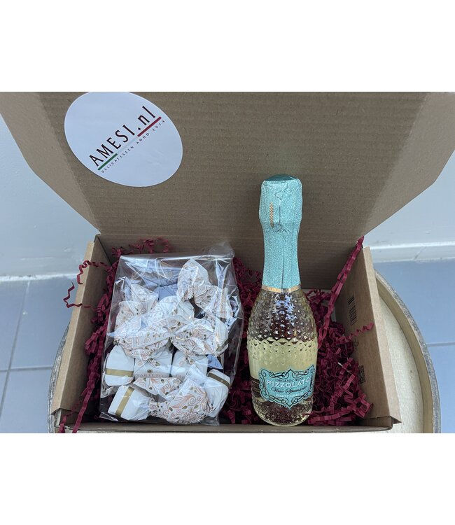 Cadeaupakket Amore e dolce -Pinot Grigio