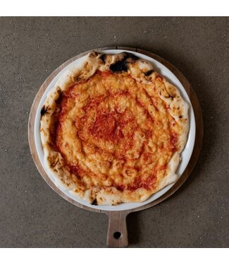 Pizzabodem op basis van zuurdesem met tomatensaus 32 cm