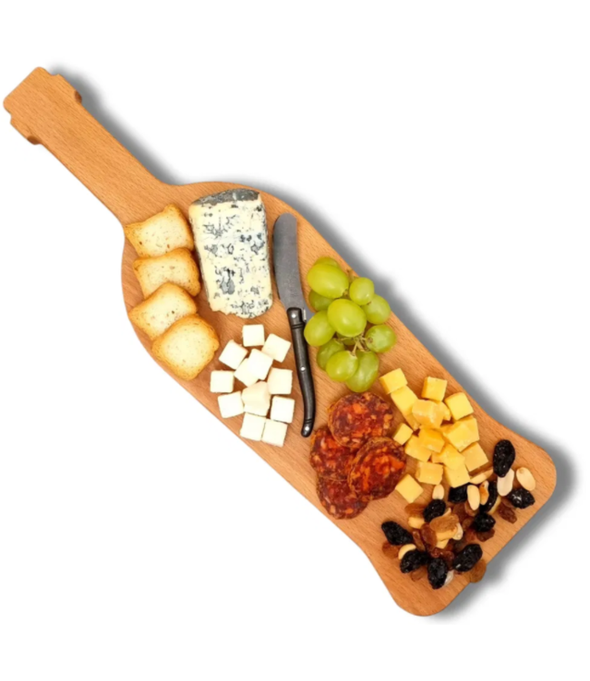 Borrelplank in de vorm van een wijnfles