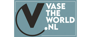 Vase The World