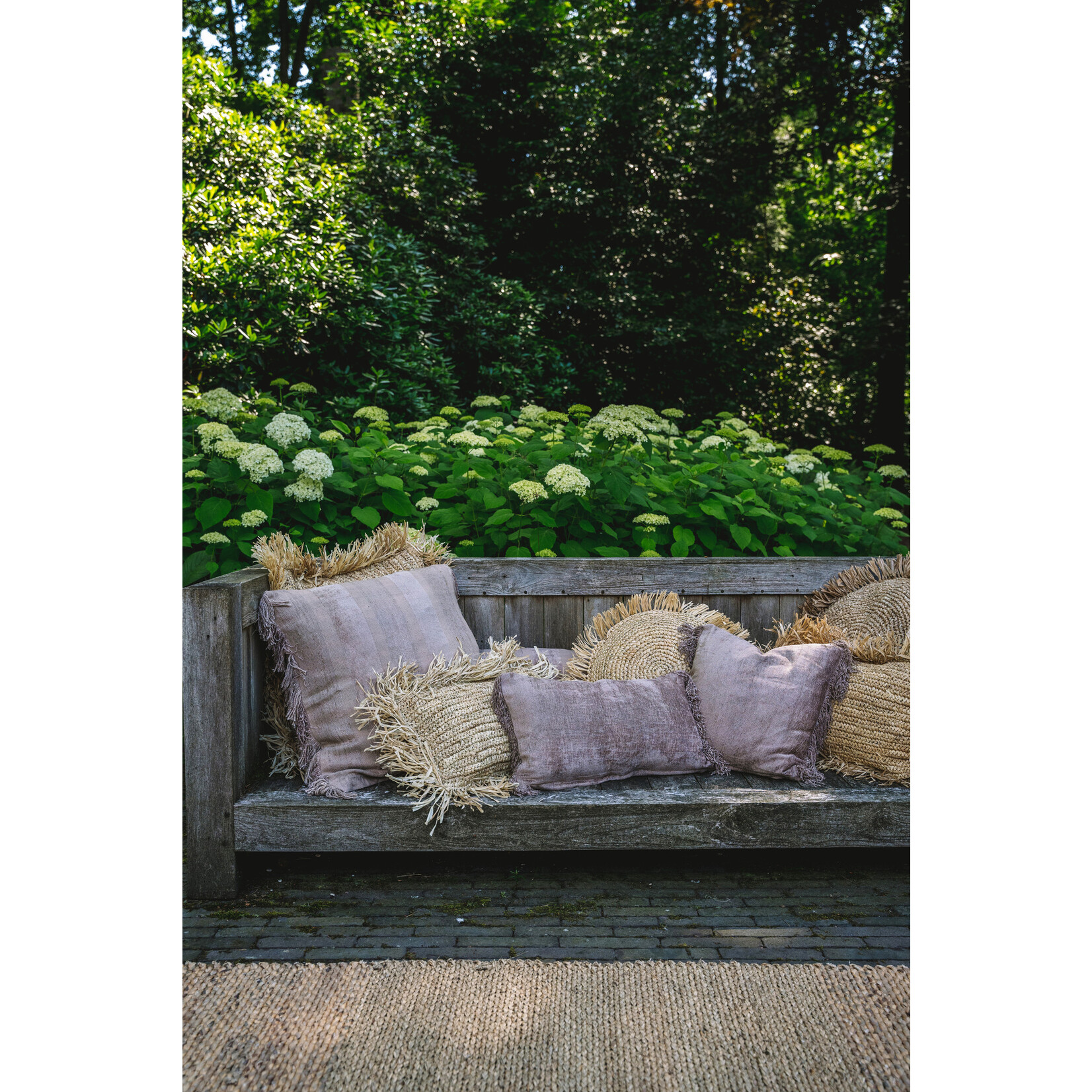 Bazar Bizar Bazar Bizar The Oh My Gee Pillow Cover - Concrete Velvet - 40x40