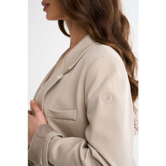 Lifeline oversized essential blazer