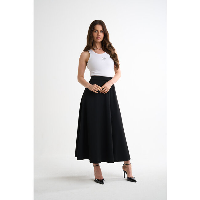 Miss AMOZA pleated essential skirt