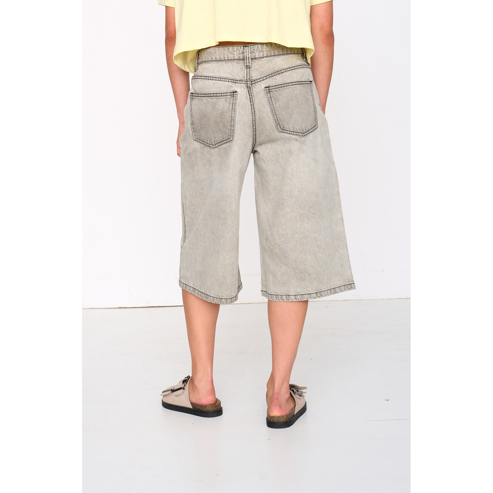 24Colours Bermuda jeans