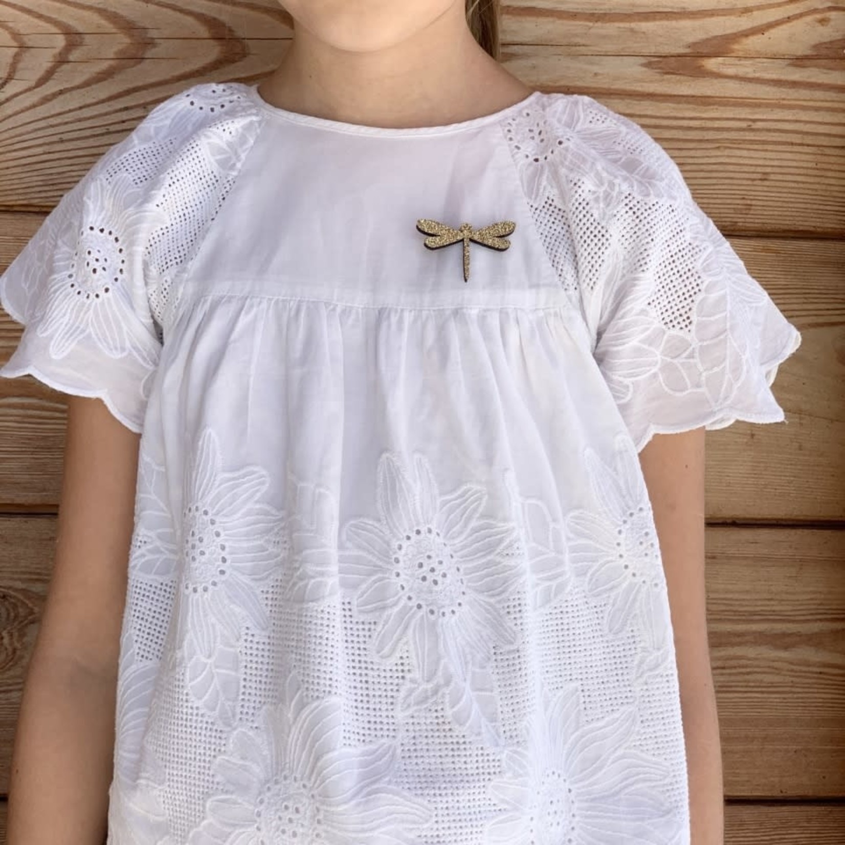 Les petites hirondelles Les petites hirondelles – pin's – libellule dorée