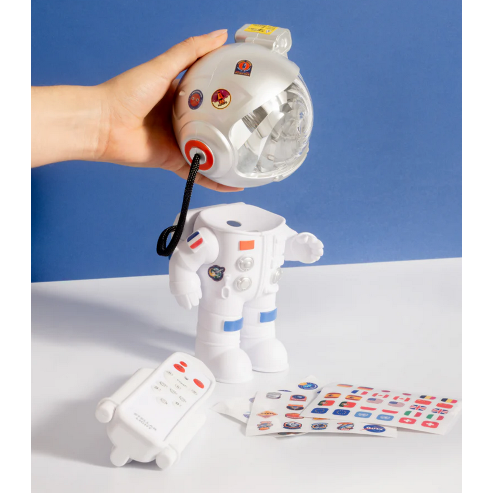 MOB MOB – stellar light