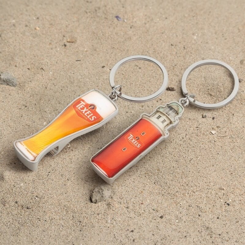 Set Texels Sleutelhanger met opener - Vuurtoren en Skuumkoppe glas