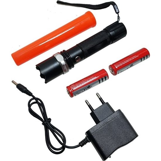 3W Led zaklamp oplaadbaar + 2x li-ion 18650 accu, opzetkegel en lader verkeersregelaars lamp