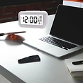 Igoods Igoods Digitale Wekker Nachtkastje - LED Display Klokken met Verstelbare Snooze 12/24Hr - Temperatuur, Datum, Timer -  Wit