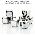 Whiskey Stones Set (8 stuks) Incl. Tang - Whisky Stenen - RVS - Herbruikbare ijsblokjes - Icecubes met tang 8 Stuks