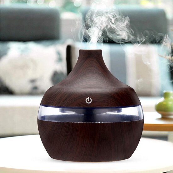 Igoods Igoods Aroma Cool Mist Diffuser 150ml | Ultrasone Vernevelaar | Etherische Olie Verstuiver | Aromadiffuser | Bevochtiger | Air/Lucht | Aroma Therapie | Verdamper | Geur Verspreider | Luchtbevochtiger | Sfeervolle LED Verlichting | Hout Look