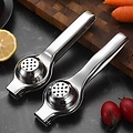 Igoods Igoods Citruspers - Limoenpers - Handmatige Citroenpers - RVS - Zilver