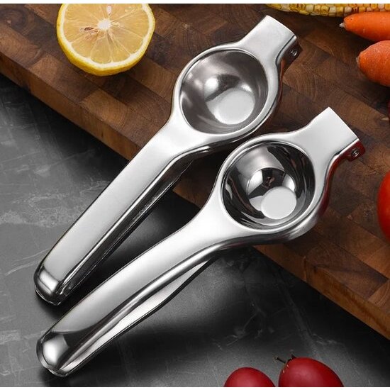 Igoods Igoods Citruspers - Limoenpers - Handmatige Citroenpers - RVS - Zilver