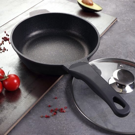 Royalty Line® BSF24ML braadpan Inductie - Ø 24 cm - 2.2 Liter -  Antiaanbaklaag - Pan Voor Alle Warmtebronnen - Zwart