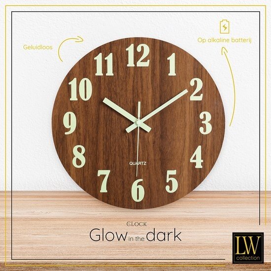LW collection LW Collection wandklok glow in the dark 30cm - keukenklok bruin - wandklok zichtbaar in donker - klok lichtgevend - stille klok