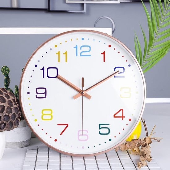 LW collection LW Collection keukenklok kleurtjes kinderkamer klok 30cm - kleine wandklok met kleuren stil uurwerk - kinderkamer leer klok - leren klok kinderen met - leren klok kijken