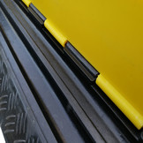 TM 100 cm Kabelbrücke/Kabelrinne mit Klappe und 2 Kanälen