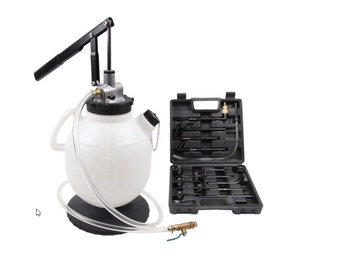 TM Profi DSG Getriebefüllpumpe 7,5 Liter mit 15-teiligem Adaptersatz