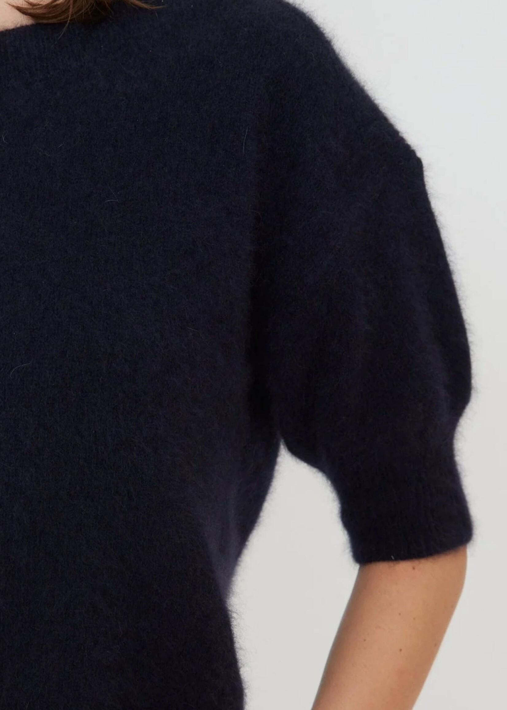 Six Ames Moi SS Racoon Knit, Night Sky