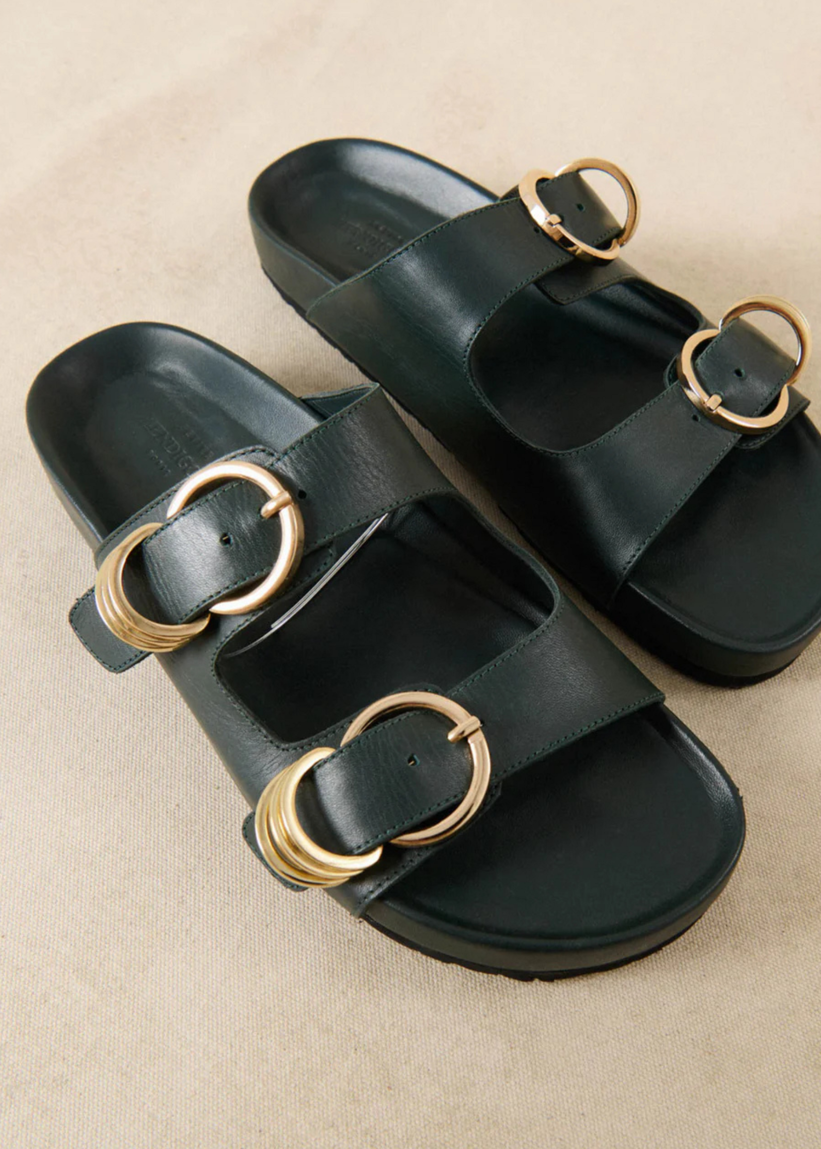 Petite Mendigote Sandal Clink, Green Leather
