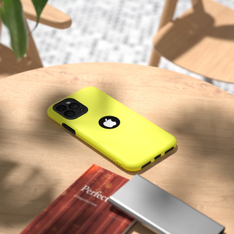 ShieldCase ShieldCase Coque silicone double couche pour iPhone 11 Pro Max (jaune/noir)