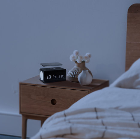 Coverzs Coverzs Réveil numérique, haut-parleur et chargeur sans fil en un Coverzs Coverzs Réveil numérique, haut-parleur et chargeur sans fil en un