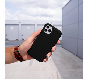 Coverzs Coque silicone de luxe iPhone 11 (noir)
