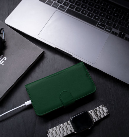 Coverzs Coverzs Housse iPhone 13 Pro Max (vert) Coverzs Coverzs Housse iPhone 13 Pro Max (vert)