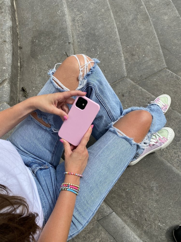 ShieldCase ShieldCase Coque silicone Pantone iPhone SE 2022 (rose)