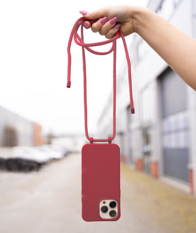 Coverzs Coverzs Coque en silicone avec Cordon iPhone 14 Pro (rouge)