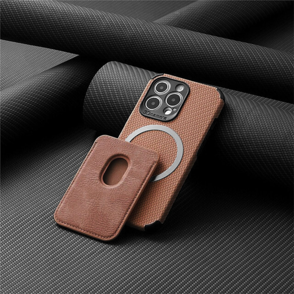 Coverzs Coverzs Coque tressée porte-cartes MagSafe iPhone 13 Pro (marron) Coverzs Coverzs Coque tressée porte-cartes MagSafe iPhone 13 Pro (marron)