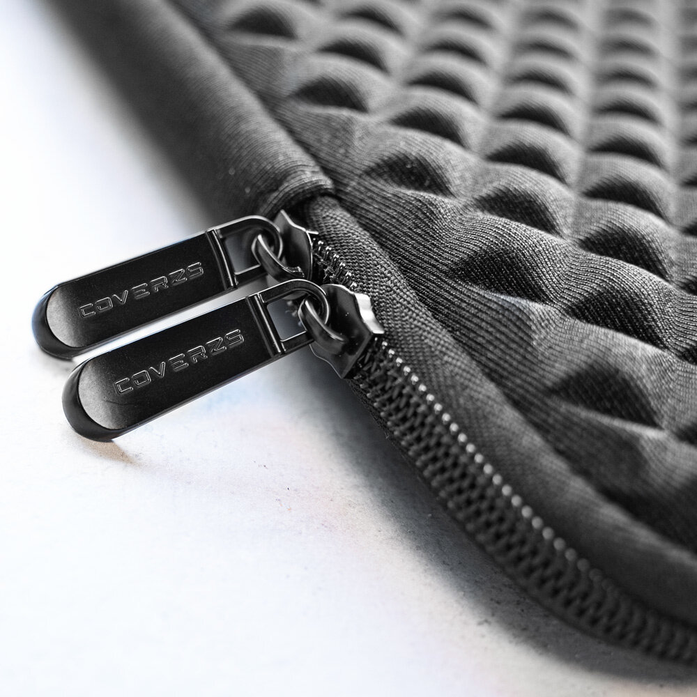 Coverzs Coverzs Diamond Housse d'ordinateur 15.6 pouce (noir) Coverzs Coverzs Diamond Housse d'ordinateur 15.6 pouce (noir)