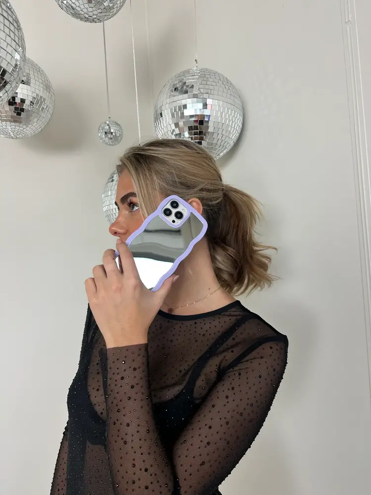 xoxo Wildhearts xoxo Wildhearts Wavy mirror case Lilac - Coque iPhone 13 xoxo Wildhearts xoxo Wildhearts Wavy mirror case Lilac - Coque iPhone 13