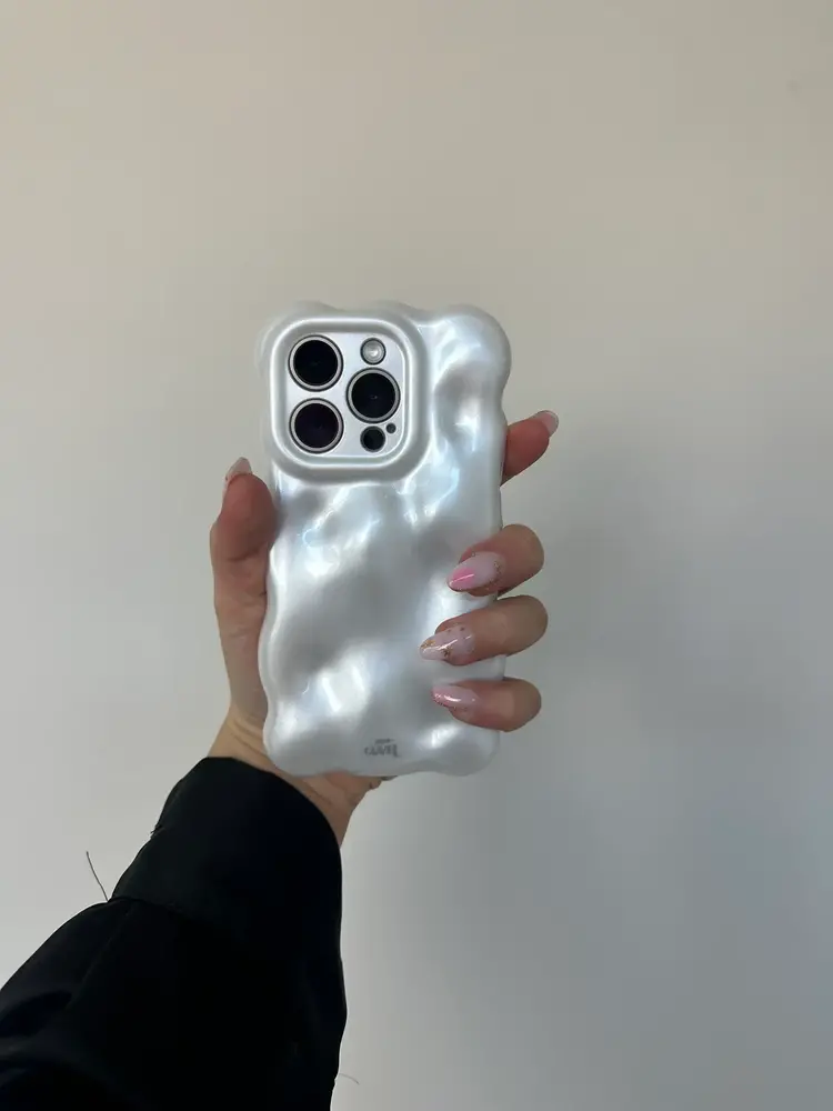 xoxo Wildhearts xoxo Wildhearts Bubbly case White - Coque iPhone 12 Pro xoxo Wildhearts xoxo Wildhearts Bubbly case White - Coque iPhone 12 Pro