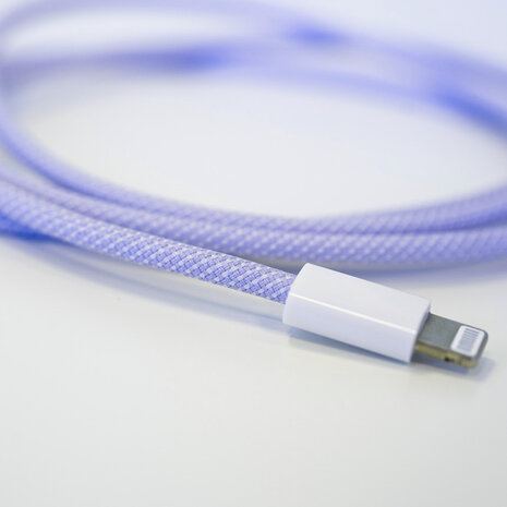 ShieldCase ShieldCase Câble USB-C vers Lightning pour modèles iPhone 1 mètre (violet) ShieldCase ShieldCase Câble USB-C vers Lightning pour modèles iPhone 1 mètre (violet)