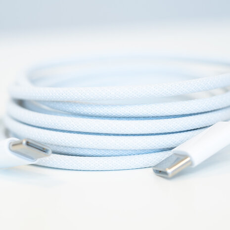 ShieldCase ShieldCase Câble USB-C vers USB-C pour modèles iPhone 2 mètres (blanc) ShieldCase ShieldCase Câble USB-C vers USB-C pour modèles iPhone 2 mètres (blanc)