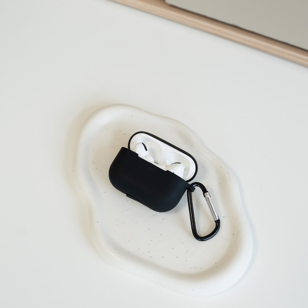 ShieldCase ShieldCase Étui silicone Airpods Pro (noir) ShieldCase ShieldCase Étui silicone Airpods Pro (noir)