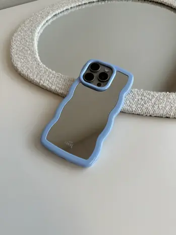 xoxo Wildhearts xoxo Wildhearts Wavy mirror case Blue - iPhone 14 Pro Max xoxo Wildhearts xoxo Wildhearts Wavy mirror case Blue - iPhone 14 Pro Max