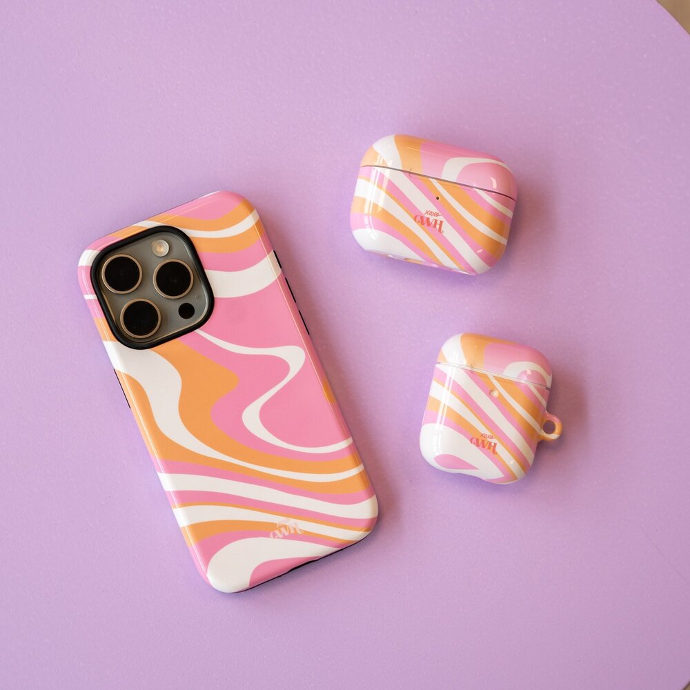 xoxo Wildhearts xoxo Wildhearts Coque AirPods Pro 2 - Chasing Sunsets xoxo Wildhearts xoxo Wildhearts Coque AirPods Pro 2 - Chasing Sunsets