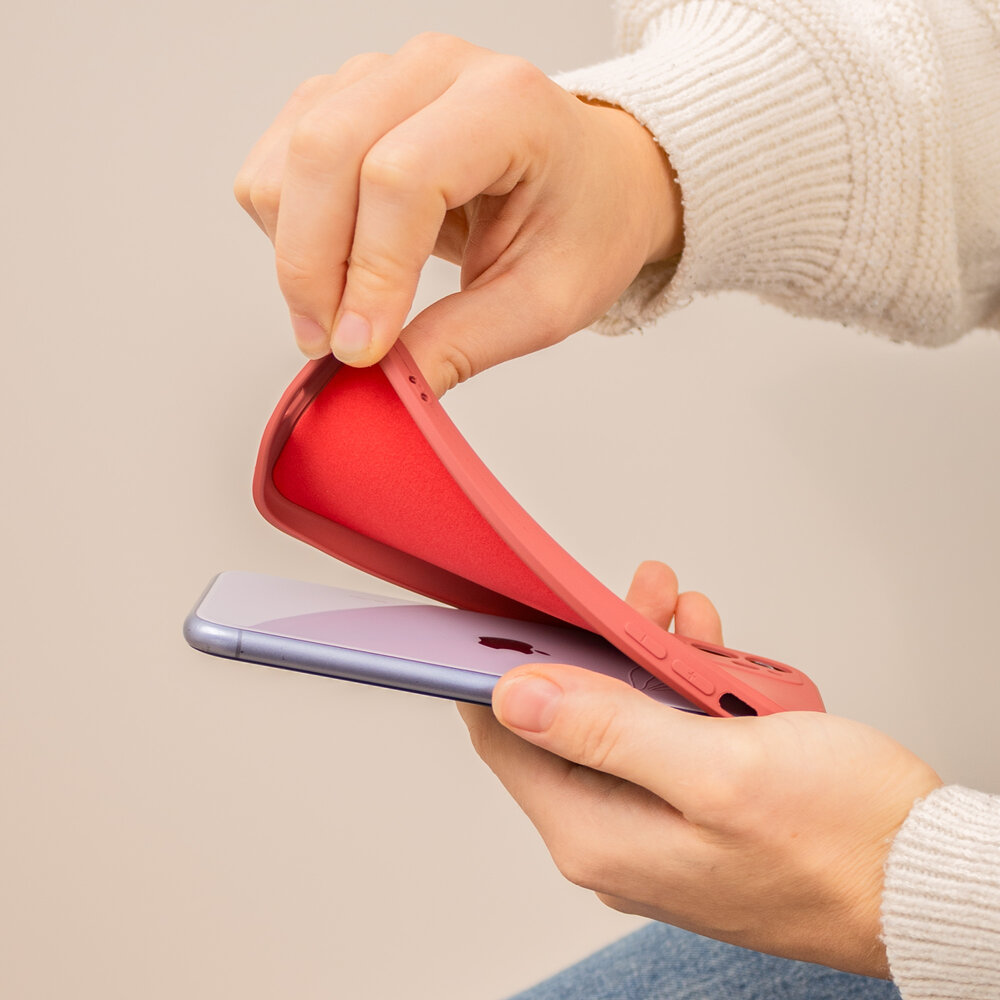 ShieldCase ShieldCase Coque silicone carrée iPhone 11 (rouge foncé)