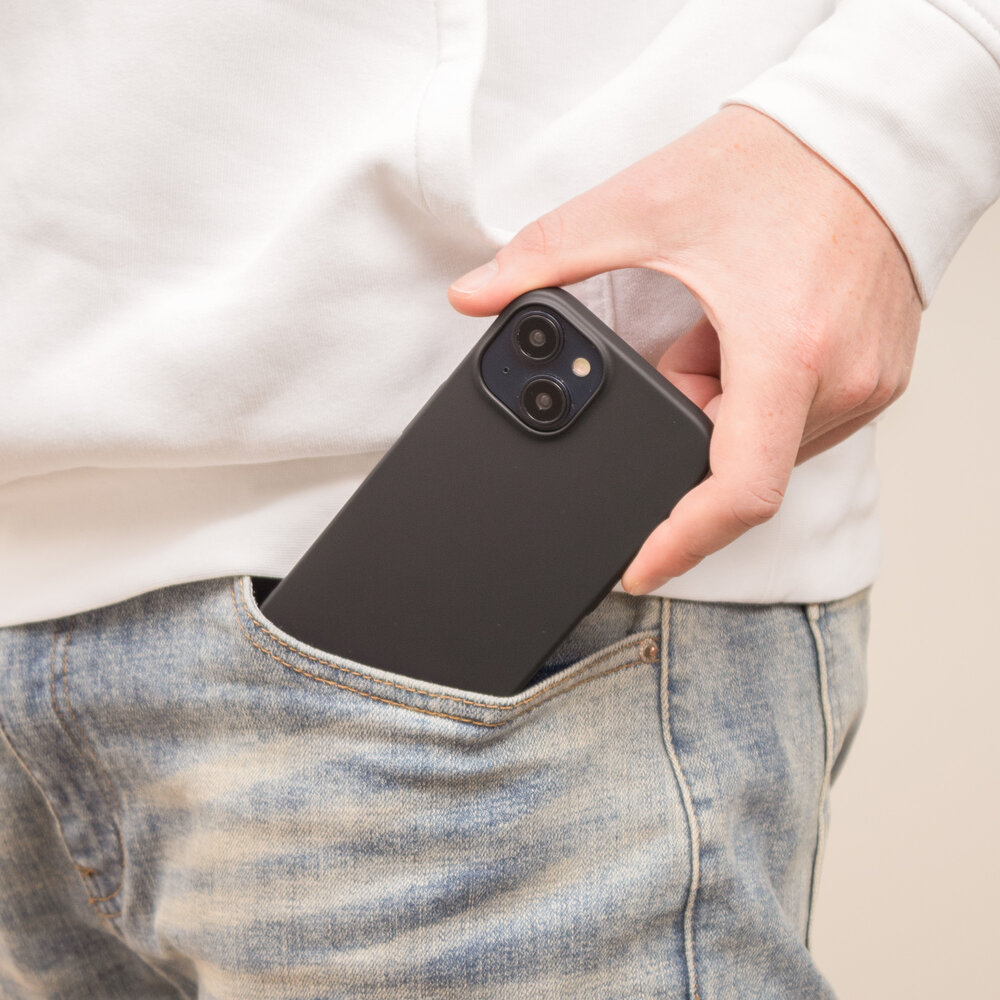 ShieldCase ShieldCase Coque ultra fine iPhone 13 (noir) ShieldCase ShieldCase Coque ultra fine iPhone 13 (noir)