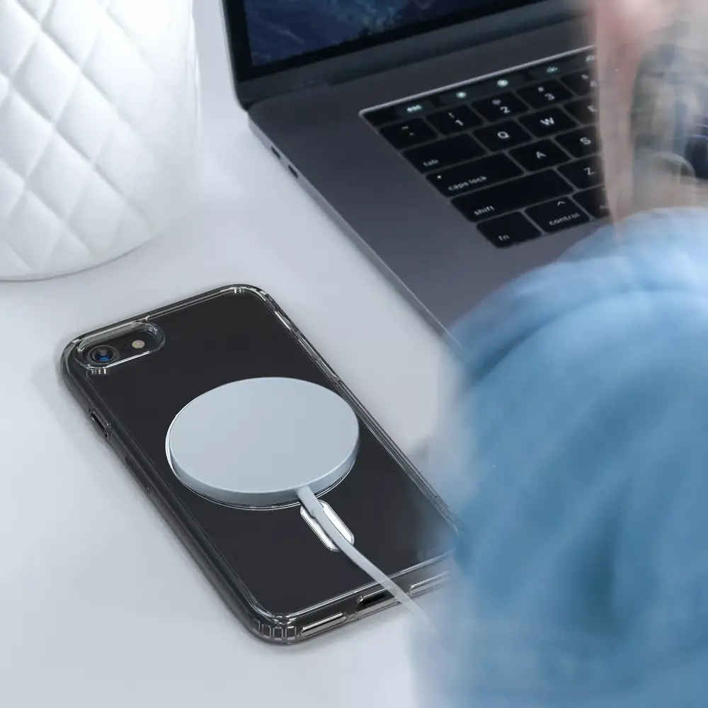 ShieldCase ShieldCase iPhone 16e coque silicone avec MagSafe (transparente)