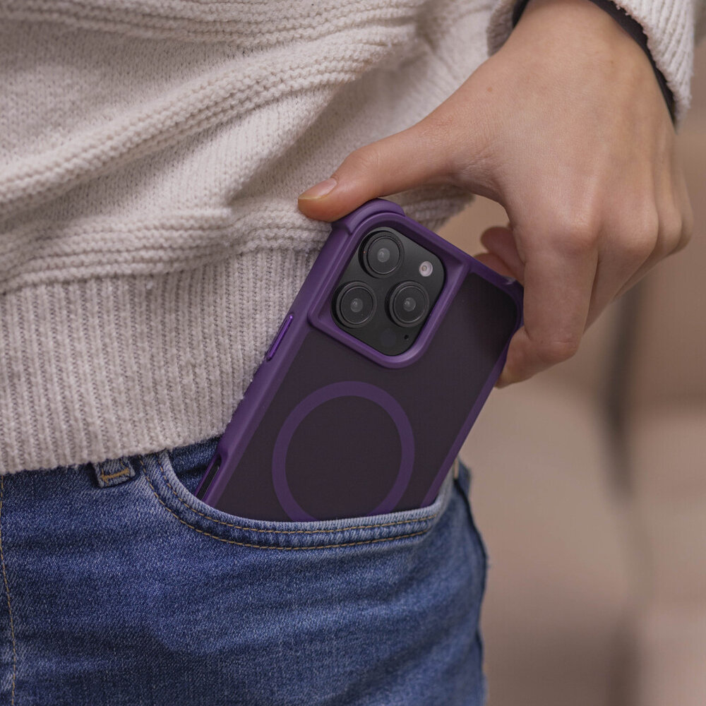 Coverzs Coverzs Coque antichoc mate avec MagSafe iPhone 12 Pro Max (violet) Coverzs Coverzs Coque antichoc mate avec MagSafe iPhone 12 Pro Max (violet)
