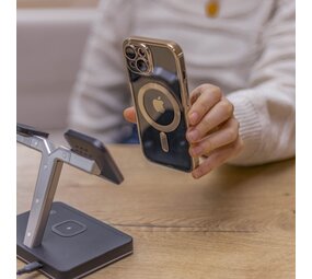 Coverzs Coque rigide iPhone 13 avec protection appareil photo (doré)