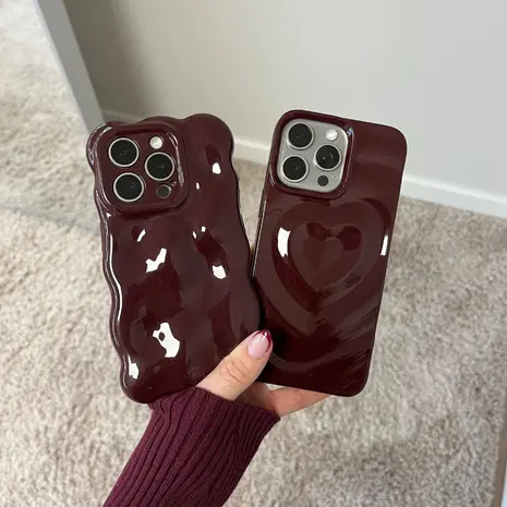 xoxo Wildhearts xoxo Wildhearts Coque Bubbly Bordeaux - iPhone 15 Pro Max xoxo Wildhearts xoxo Wildhearts Coque Bubbly Bordeaux - iPhone 15 Pro Max