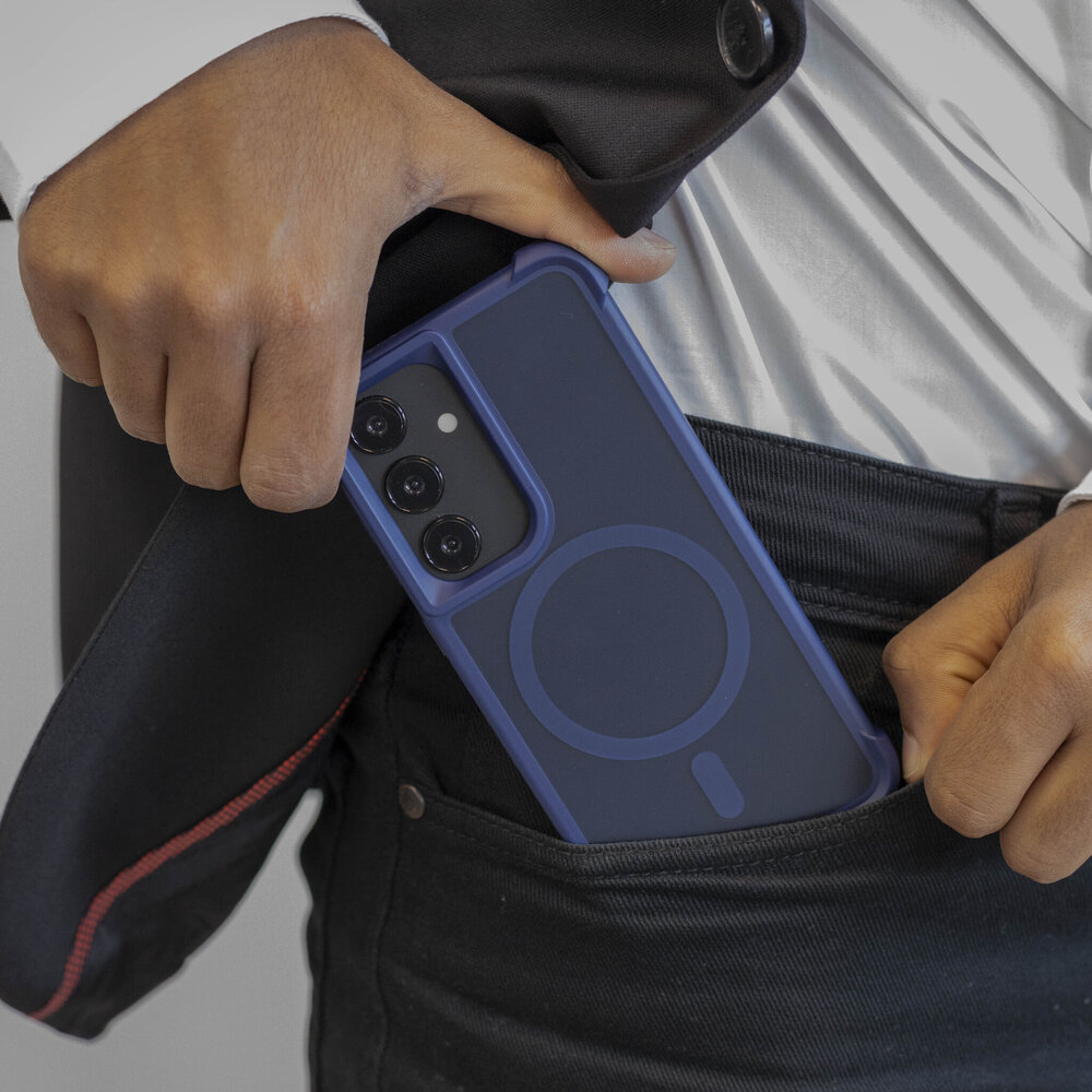 Coverzs Coverzs Coque antichoc mate avec MagSafe Samsung Galaxy S24 (bleu foncé) Coverzs Coverzs Coque antichoc mate avec MagSafe Samsung Galaxy S24 (bleu foncé)