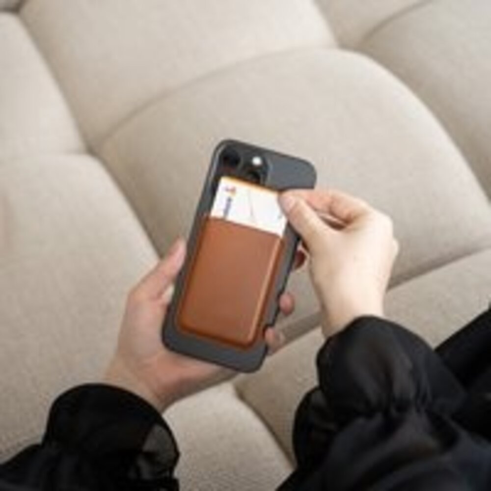 Coverzs Coverzs luxe MagSafe wallet (brun) Coverzs Coverzs luxe MagSafe wallet (brun)