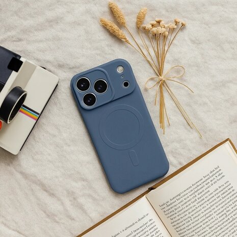 ShieldCase ShieldCase Coque arrière MagSafe en silicone pour iPhone 17 Pro (bleu foncé) ShieldCase ShieldCase Coque arrière MagSafe en silicone pour iPhone 17 Pro (bleu foncé)